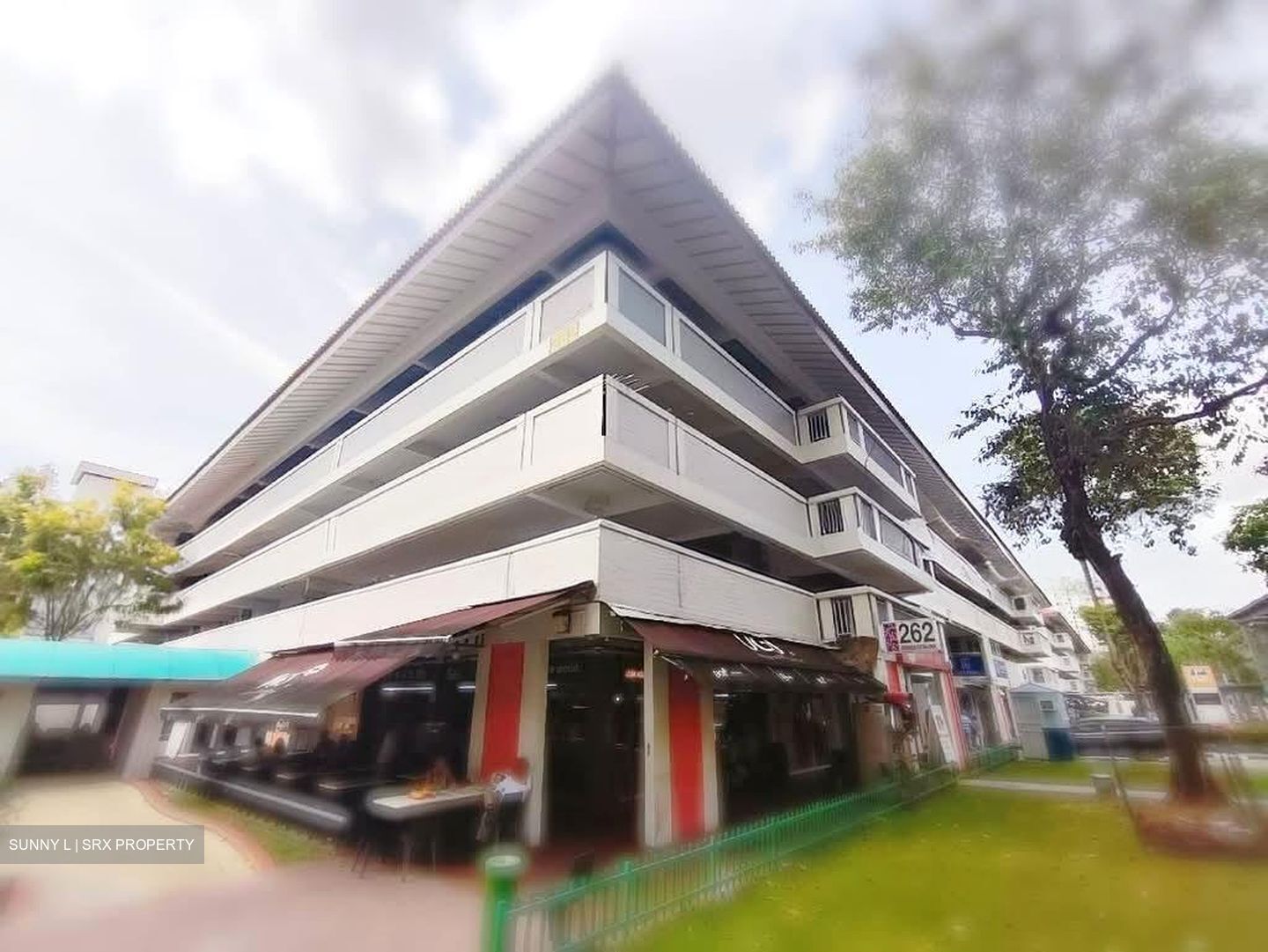 264 SERANGOON CENTRAL (D19), Shop House #573908391